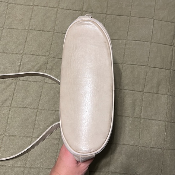 Vintage Coach Fletcher crossbody bag in bone ivory - Picture 3 of 10